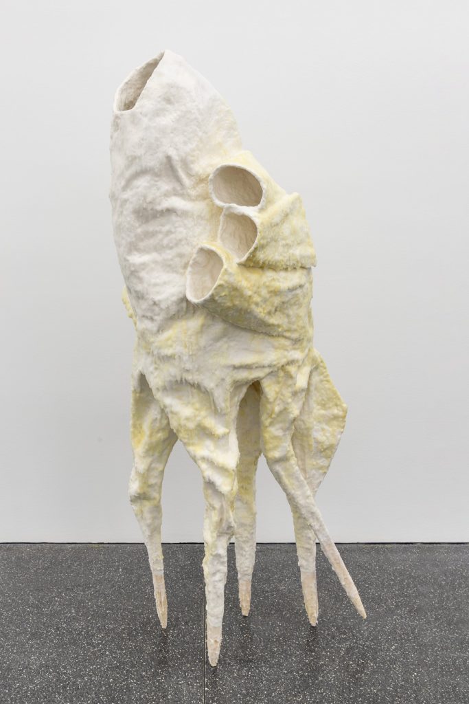 Ángela Jiménez Durán, Cerith, 2026, papier-mâché sculpture